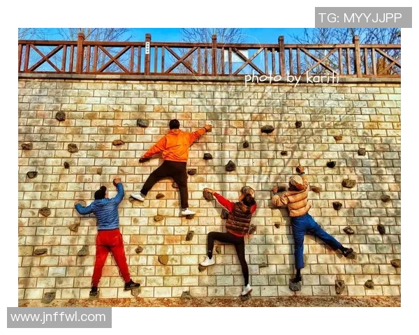 成都攀岩队勇闯中路突破新局面引领攀岩运动发展新风潮 成都攀岩队勇闯中路突破新局面引领攀岩运动发展新风潮