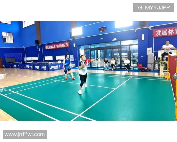 赵秀英亲自分享羽毛球技巧与训练心得助你提升竞技水平